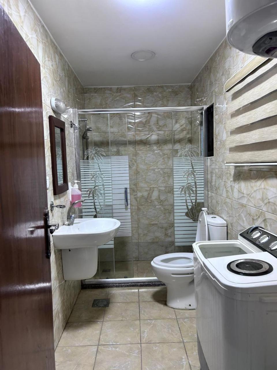 Robou Al Sharq Aparthotel Amman Exterior photo